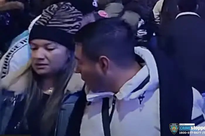 Surveillance footage shows two suspects wanted for a string of pickpocket incidents in Manhattan.